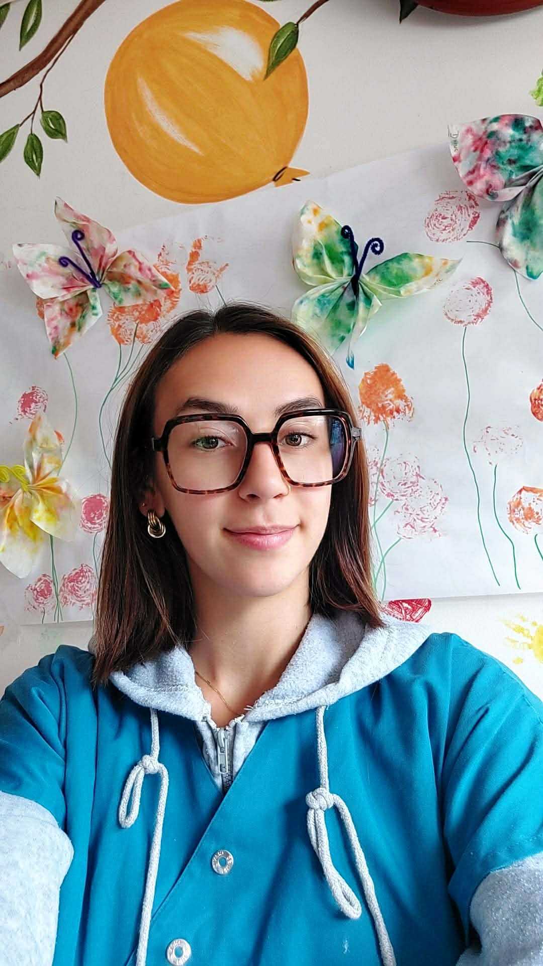 Portrait de Amélie, Animatrice en crèche